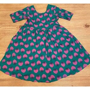 Hanna Andersson Kids Green Strawberry Print Dress Size 6 120cm